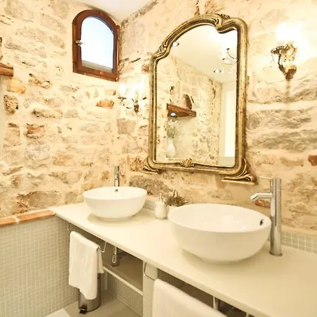 Casa Bachieri *